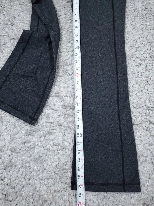 Lululemon Sequence Pants Luon Bootcut Black Gray Back Pockets Women's size 8 - Image 4