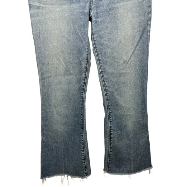 Madewell Women’s Flea Market Flare Cropped Raw Hem Jeans Size 27 Denim‎ Casual - Image 7