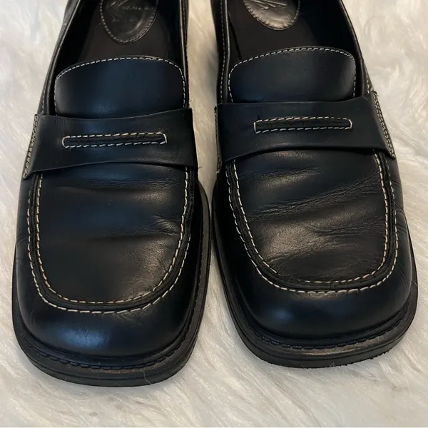 White Mountain Black Leather Loafers Shoes Women’s Size 8.5 Office Wear Academia - Image 2