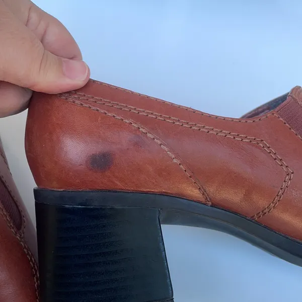 Clarks ankle leather boots size 7.5 2.5inch block heels - Image 4