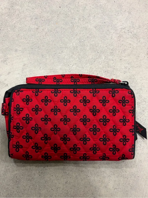 Vera Bradley Red and Black Geometric Wristlet Cincinnati Bearcats Quilted NCAA - Image 3