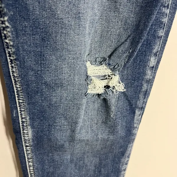 We The Free Women's Distressed Skinny Jeans Raw‎ Fringe Hem Size 28 Ankle Length - Image 3