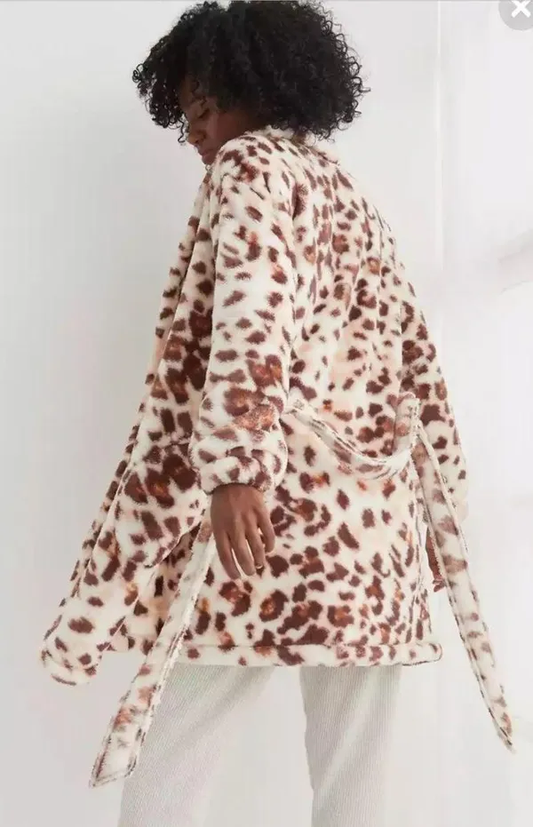 Aerie Animal Print Cozy Plush Robe, Medium - Image 3