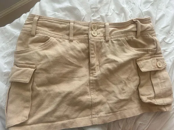 Edikted low rise cargo skirt - Image 2