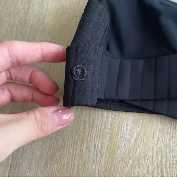 Lululemon Ribbed Halter Swim Top - Image 4