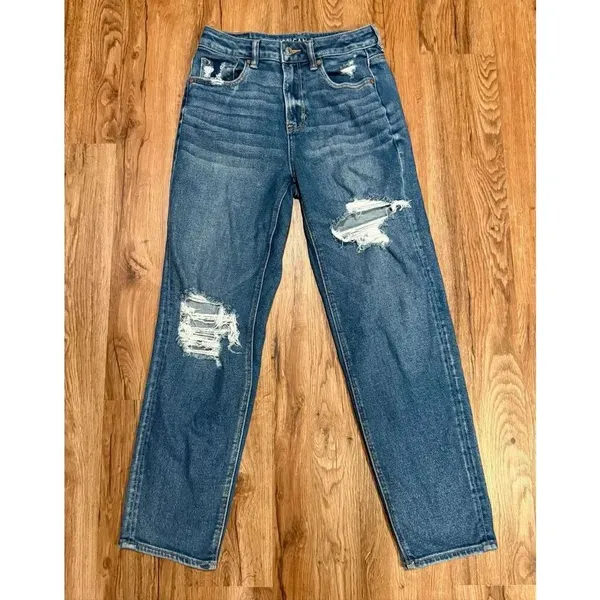 American eagle mom straight Jean distressed knee size 4 - Image 3