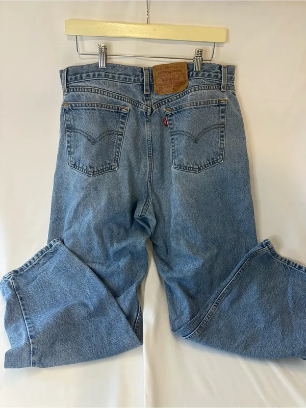 Vintage Levi's 560 Comfort Fit Loose Blue Denim Jeans Straight Leg Y2K 16 - Image 2