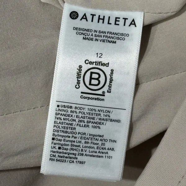 Athleta NWT Cream Apres Ski Short - size 12 - Image 5