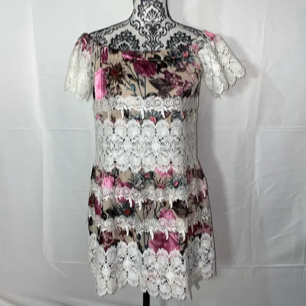 NWT!! For Love & Lemons Floral Silk Lace Cadence Boho Dress Size Medium - Image 2