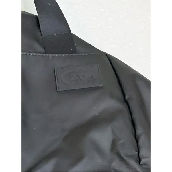 Zyia Active by Vooray Black Nylon Gym Bag - Image 6