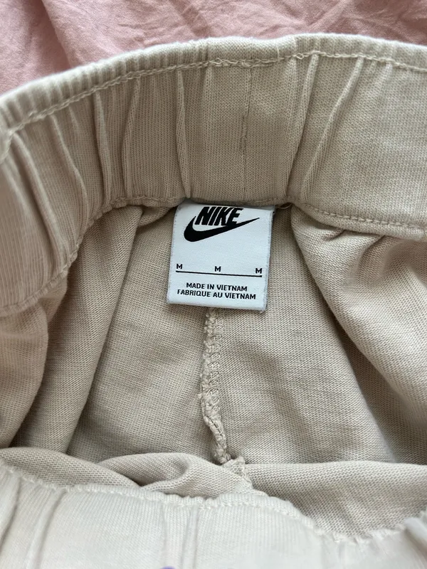 Nike Jogger Sweatpants - Image 4