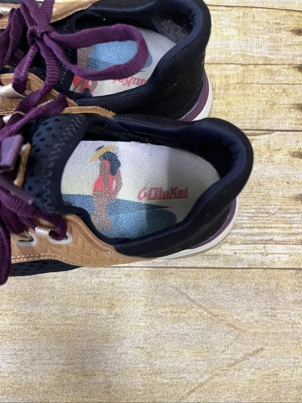 Women’s OluKai Black "Wailuka" Athletic Sneakers size 7 - Image 4