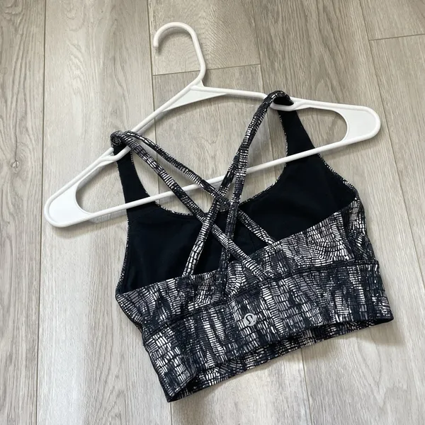 Lululemon Sports Bra longline energy strappy womens Black size 4 printed workout - Image 2