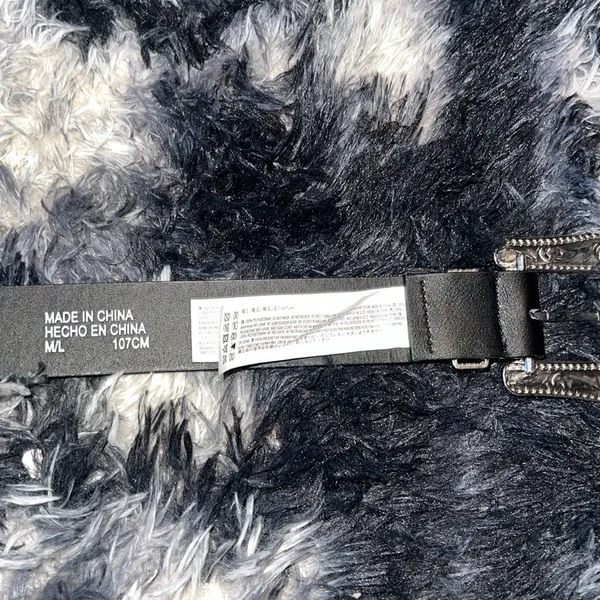 FOREVER 21 Black / Silver Chunky Belt - Image 3