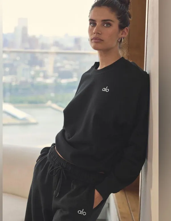 MNWT Alo Yoga Accolade Crew Neck Pullover Black Size XXS Oversized - Image 5