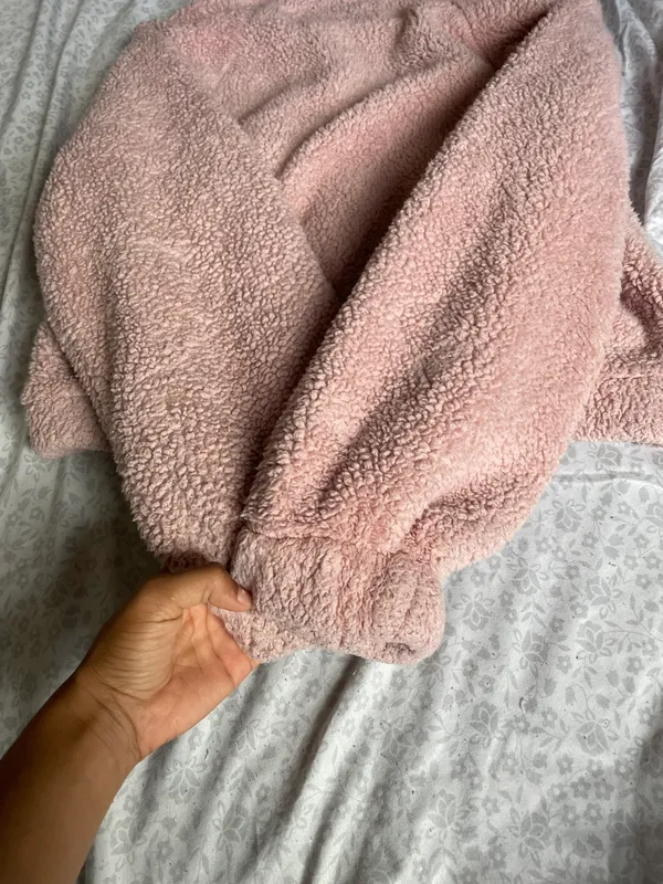 Aeropostale Pink Fluffy Sweatshirt - Image 4