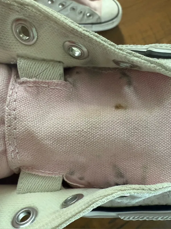 Tricolor Grey and Pink Low Rise Converse Women’s Size 6 - Image 4
