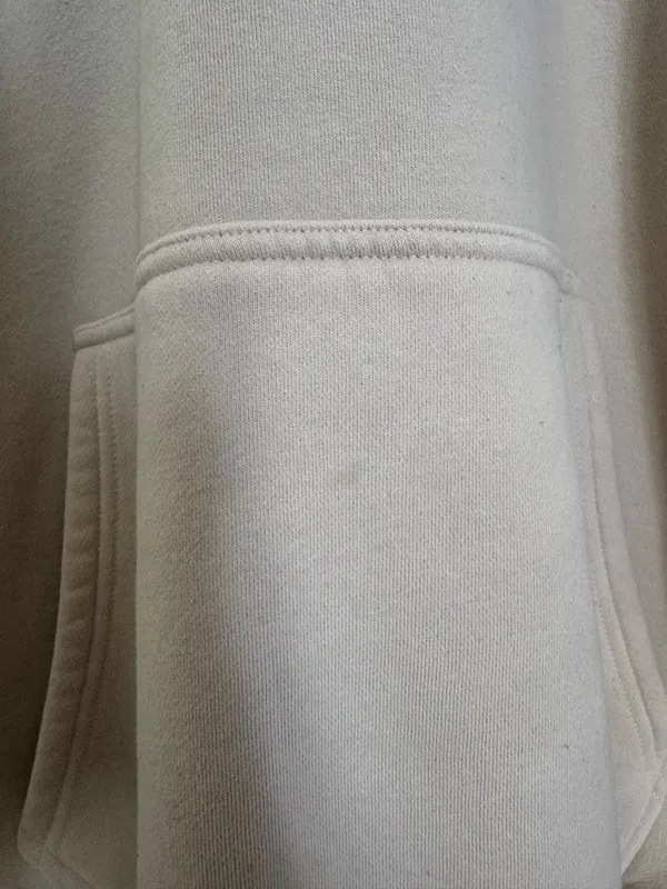 Comfrt hoodie Size M - Image 3