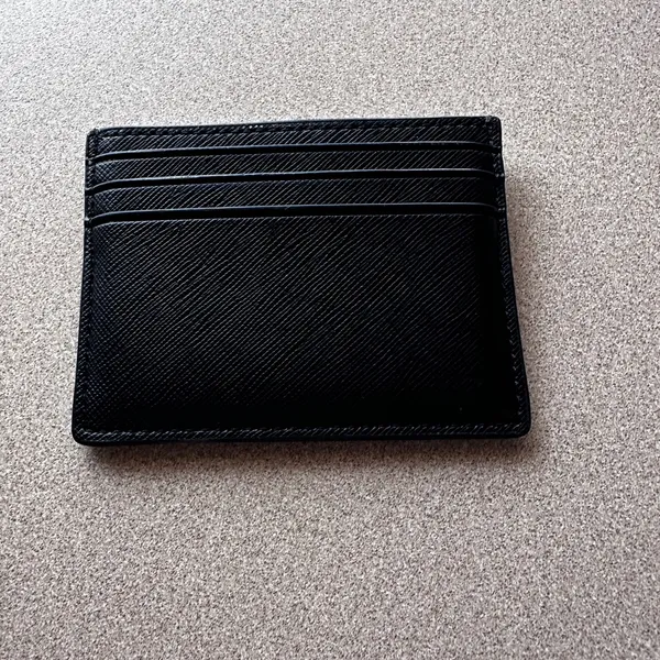 kate spade black cardholder with gold logo - Image 2