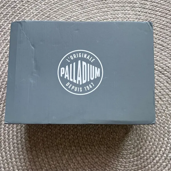 Palladium Pampa Hi Sneaker sz womens 8 - Image 4