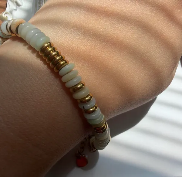Gold and turquoise beaded bracelet handmade natural stones - Image 3
