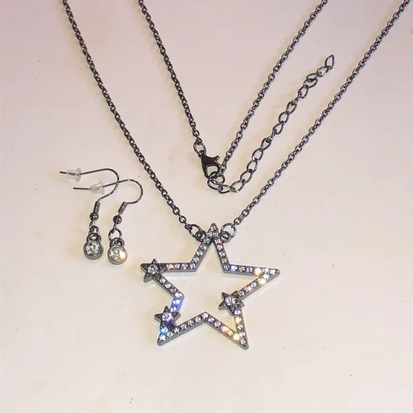 Dark Metal Star Outline Pendant Necklace Rhinestone Accents and Earrings Set - Image 2