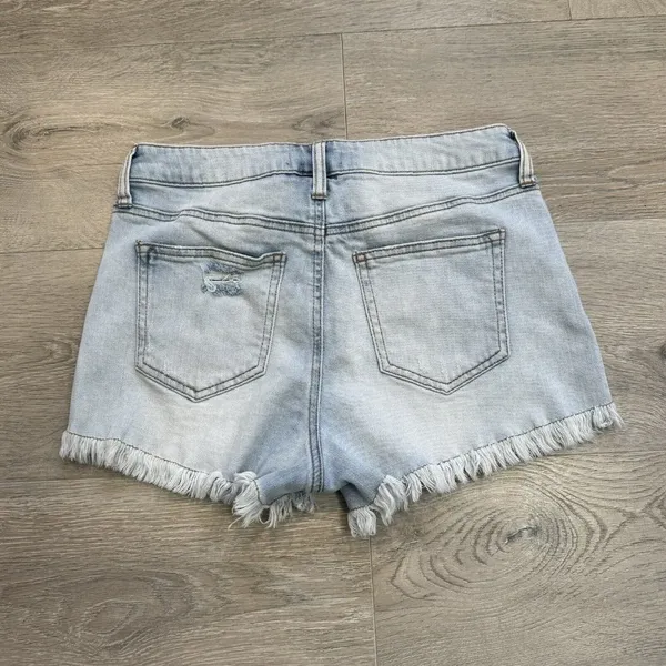 Altar’d State‎ Blue Distressed Frayed Hem Jean Shorts Size 27 or 5 Holes - Image 2