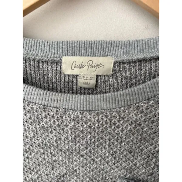 Charlie Paige Gray Waffle Knit Pocket Sweater Medium - Image 2