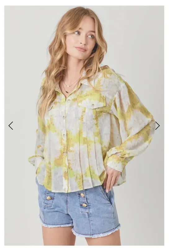 Mystree Yellow Gray Watercolor Pleated Sheer Button-Down Bubble Sleeve Top NWT L - Image 2
