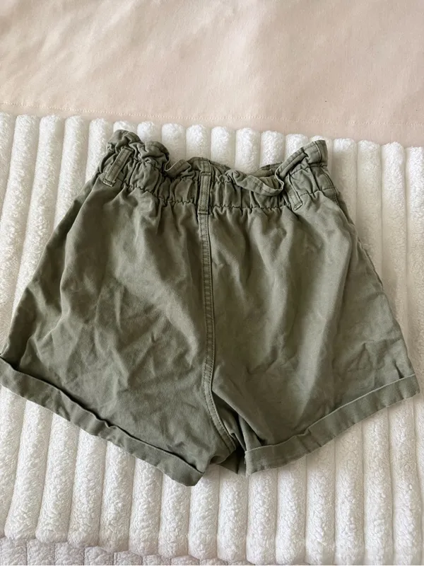 Abercrombie & Fitch Olive High-Waist Paperbag Shorts - Image 5