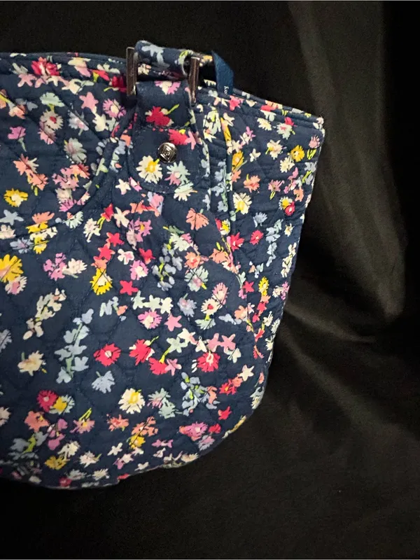 Vera Bradley Floral Quilted Navy Tote Bag Women's Shoulder Bag - Image 6