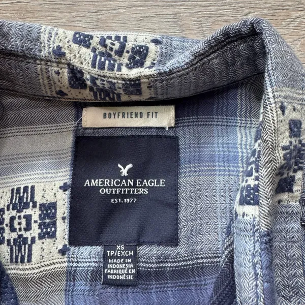 American‎ Eagle Outfitters Boyfriend Fit Plaid Western Flannel Shirt Blue XSmall - Image 4