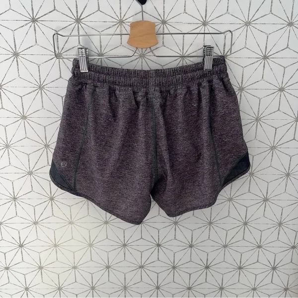 Lululemon Hotty Hot Short 6 Tall - Image 2
