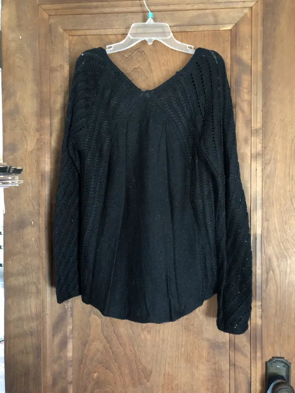 American Eagle Sweater - Image 4