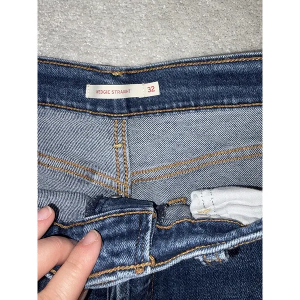 levis womens wedgie straight jeans‎ dark wash raw hem fray 32 - Image 3