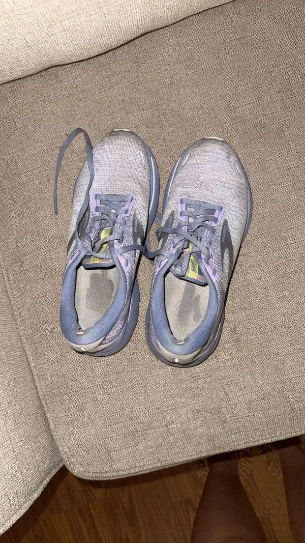Brooks Shoes - Image 5