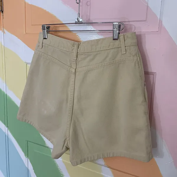 Vintage French Dressing 90s Butter Yellow High Waisted Denim Shorts Sz 10 💚🎀 - Image 9
