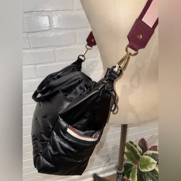 Hedgren Black Quilted Puffy Weekender Tote with Detachable Strap - Image 5