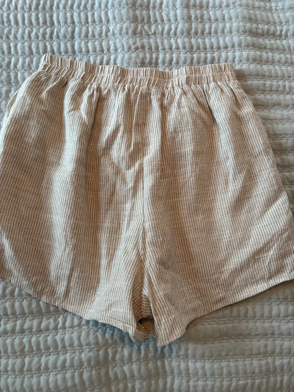 Sadie & Sage Striped Pull On Shorts - Image 3