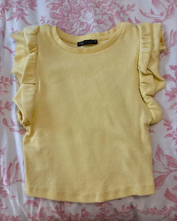 ZARA Yellow Crop Top - Image 2
