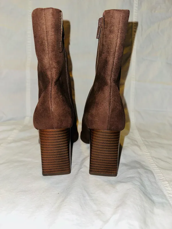 Brown Suede-Look Block Heel Ankle Boots Size 6 - Image 2