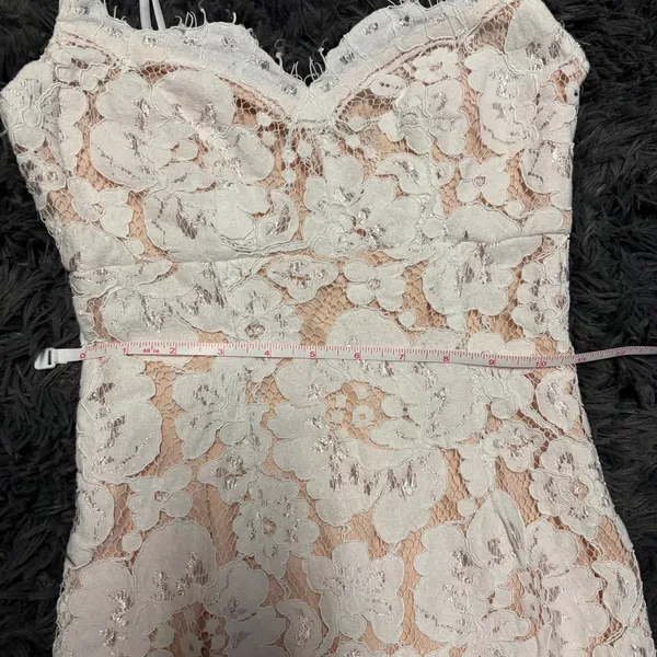 Lulus Elegant White Lace date romantic spaghetti strap Dress maxi dress sz small - Image 13