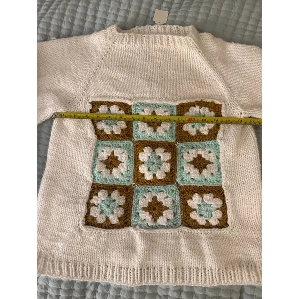Cottage Core Granny square crochet sweater - Image 5