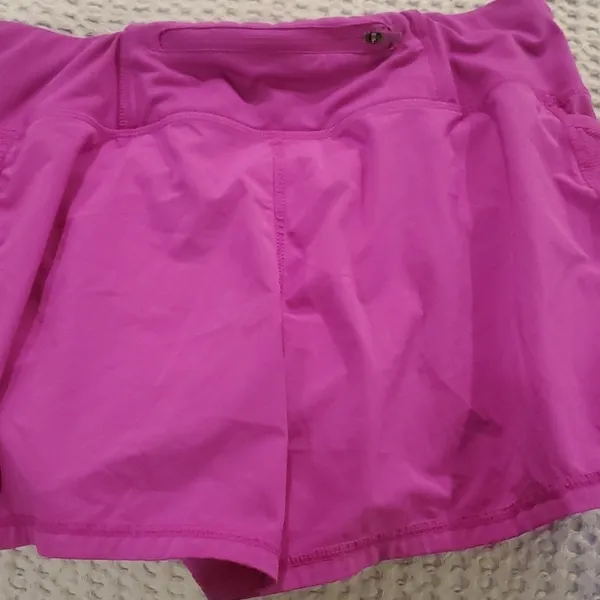 Purple Athleta Shorts Size S (35) - Image 3