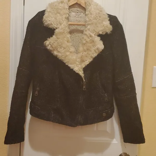 Zara Trafaluc Jacket Size S - Image 4