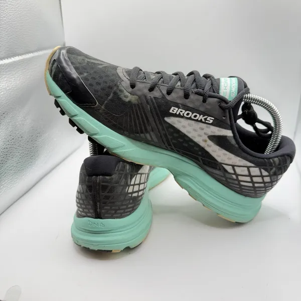 Brooks Women's Launch 3 Black/White/Ice Green Running Sneaker 10 B (M) - Image 6
