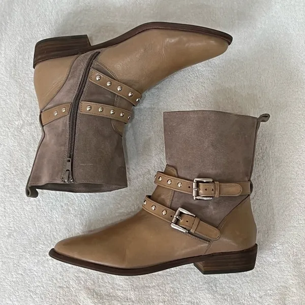 COACH Lilliana Studded Leather Suede Zip Up Ankle Boots Size 6 - Image 7