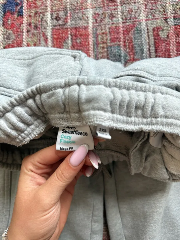 Aritzia TNA Sweatfleece Cozy Fleece Mega Fit Jogger Sweatpants - Image 5