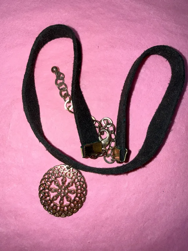 Mandala Choker Black - Image 3