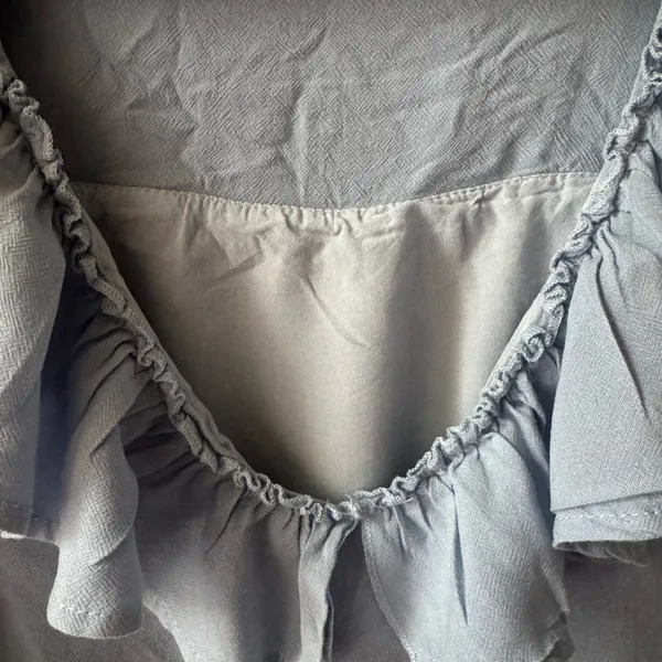 Women's Blue Ruffled Top Size M - Image 4